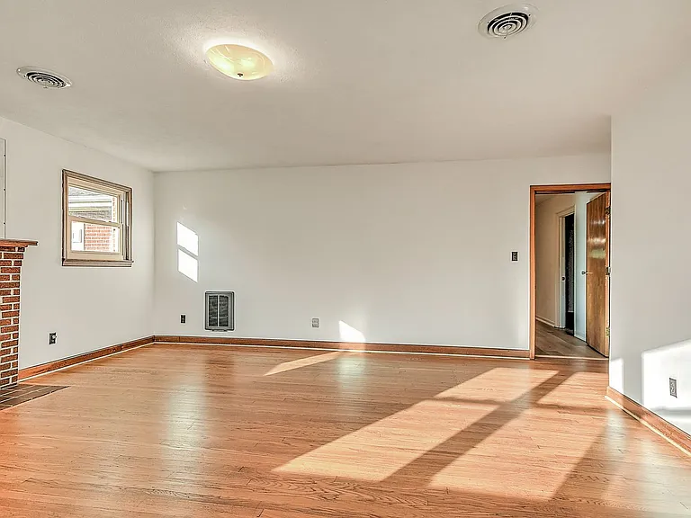 210 Mount Bethel Rd — Photo 19