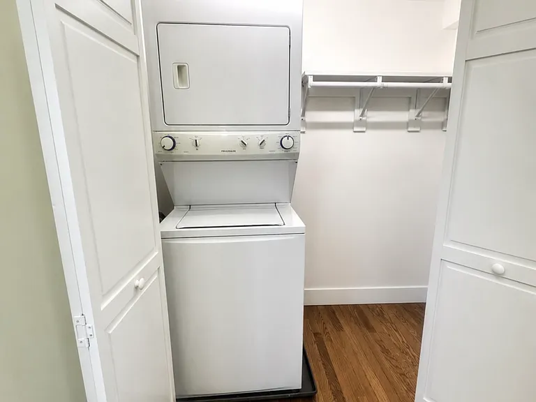 276 Harbor St #2 — Photo 15