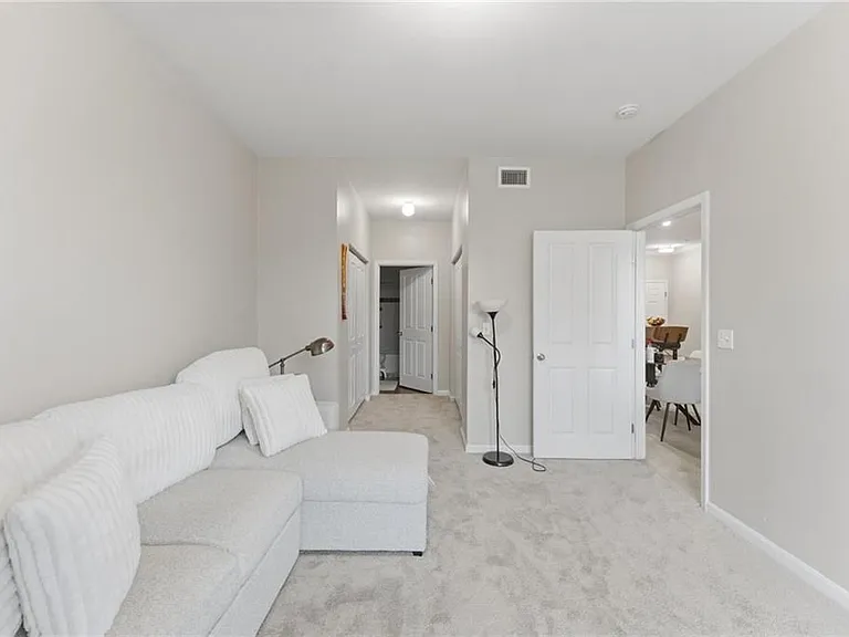 1000 Providence Pl #162 — Photo 15