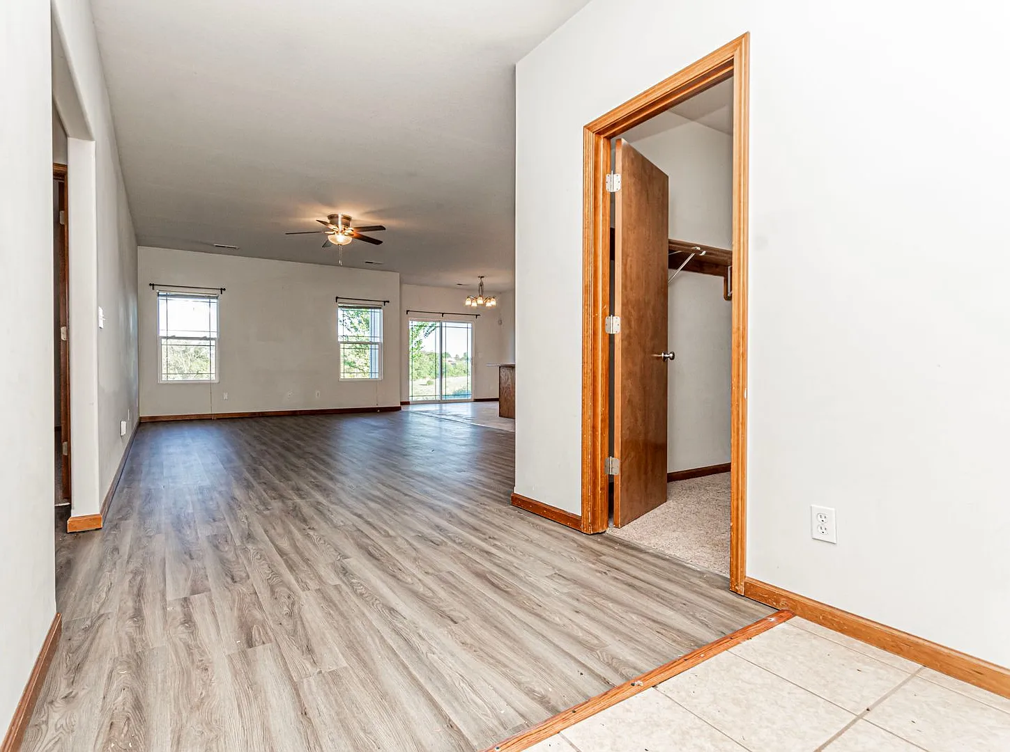 Please View 3D Virtual Tour Before Scheduling a Showing — Photo 4