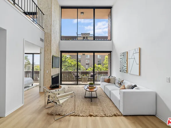 2276 S Beverly Glen Blvd Unit 301, Los Angeles, CA 90064