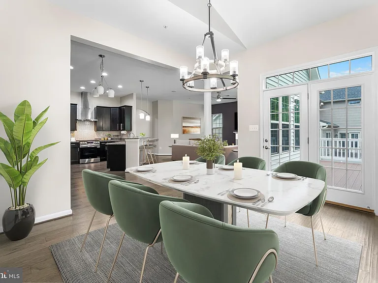 7570 Arundel Woods Dr — Photo 27
