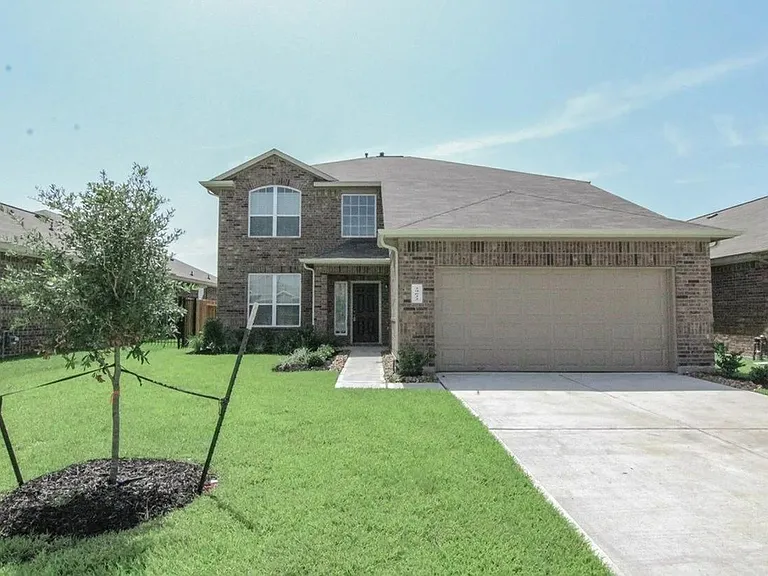 29622 Clover Shore Dr — Photo 1