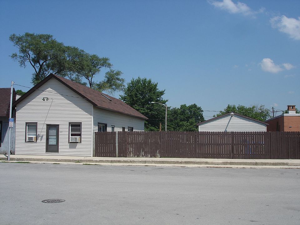 www.ElwoodCommercial.com