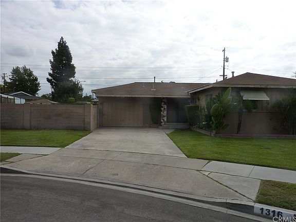 3rd image of 1316 S Margate Pl