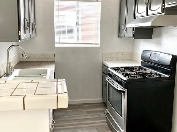 15759 Vanowen Street, 15759 Vanowen St Unit 10, Van Nuys, CA 91406