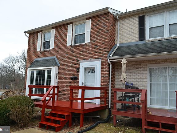 5th image of 2300 Taggart Ct