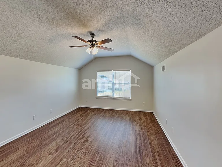 768 W Devonhurst Ln — Photo 15