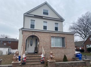 119 Carnegie St, Linden, NJ 07036