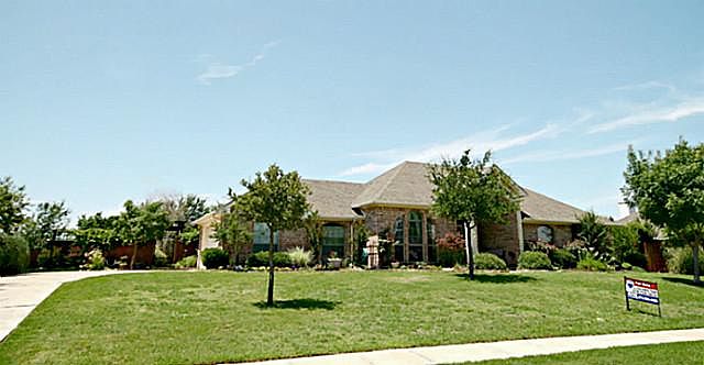 1st image of 315 Country View Ln