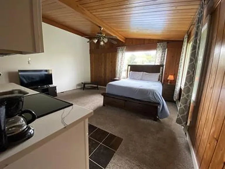 757 Ocean Ct NW #19 — Photo 4