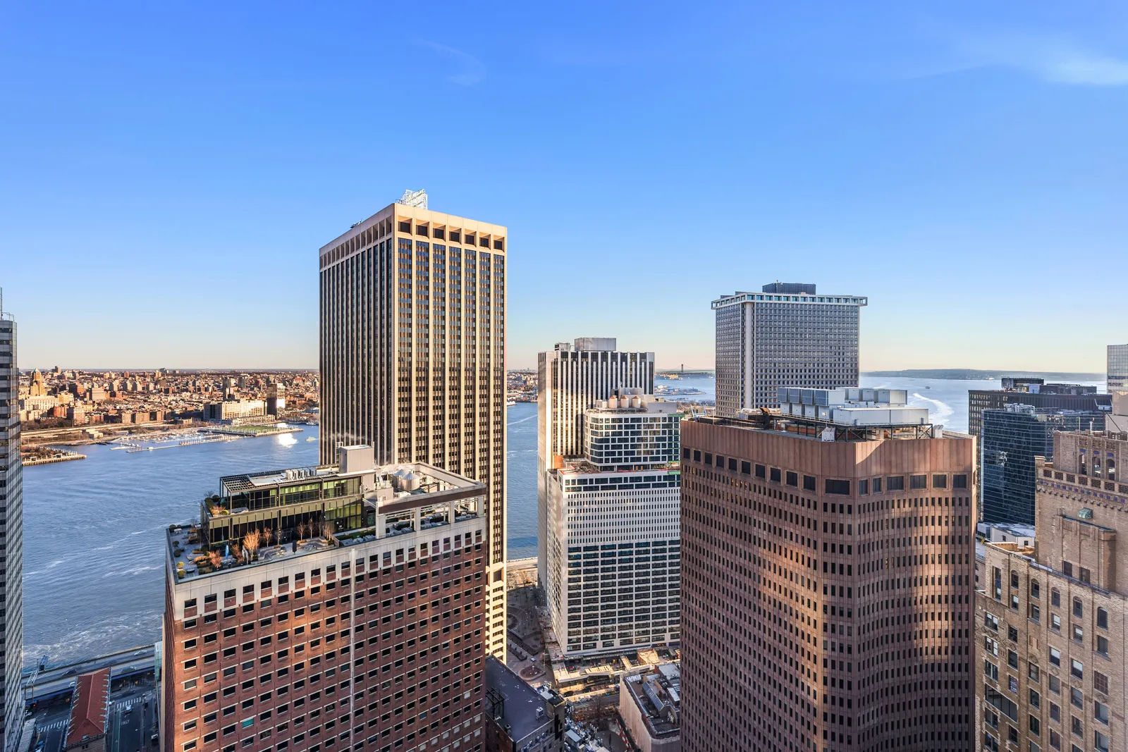 『William  NEWYORK』 Buy Vanderbilt New York 47TS16BLU Time Square Analog Watch for