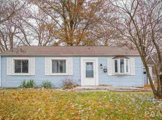 203 Rogers Rd, Marquette Heights, IL 61554