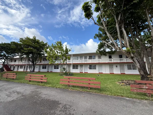 175 NE 203rd Ter APT 28, Miami Gardens, FL 33179