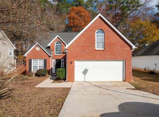 12027 Harbour Town Pkwy, Fayetteville, GA 30215