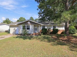 1903 Wendover Dr, Fayetteville, NC 28304