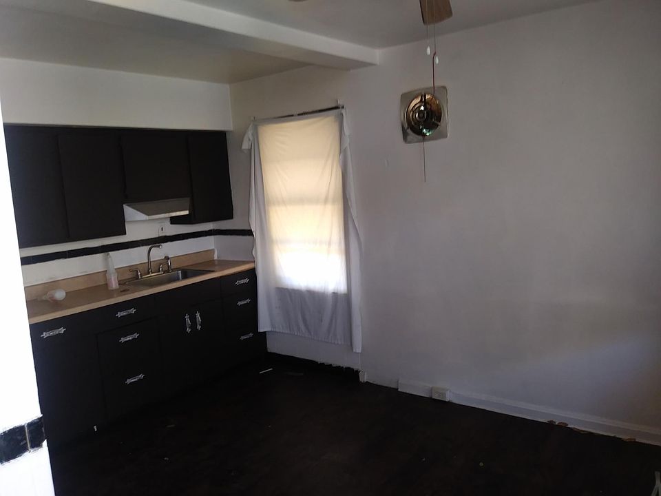1st image of 5219 Thrush Ave
