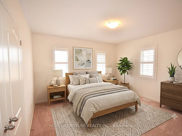 215 Windfields Farm Dr W — Photo 5