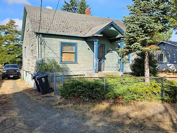2nd image of 3730 S Gunnison St