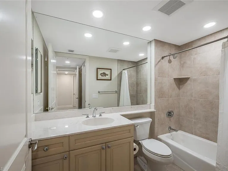 23850 Via Italia Cir #204 — Photo 27
