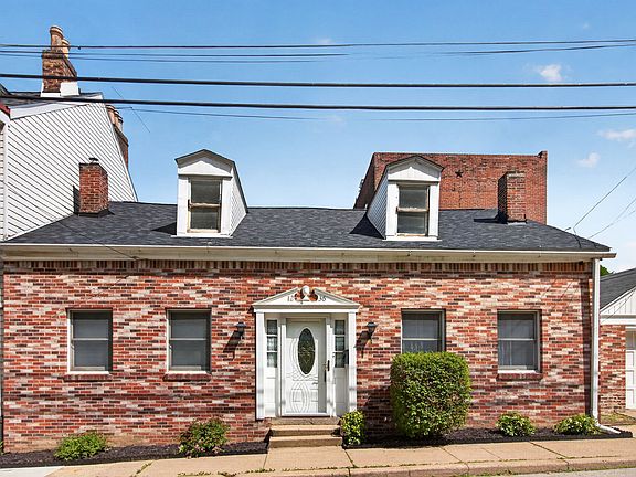 2nd image of 1236 Voskamp St