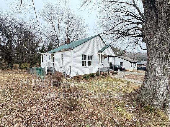 3rd image of 231 Fairview Dr