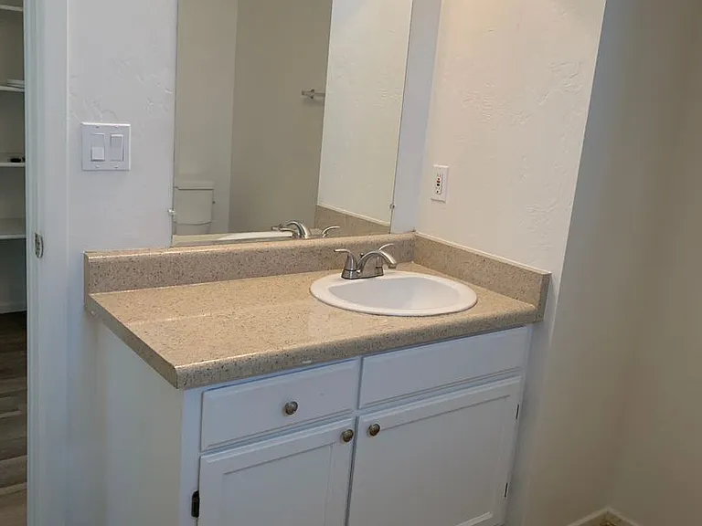 336 E Limberlost Dr #1 — Photo 22