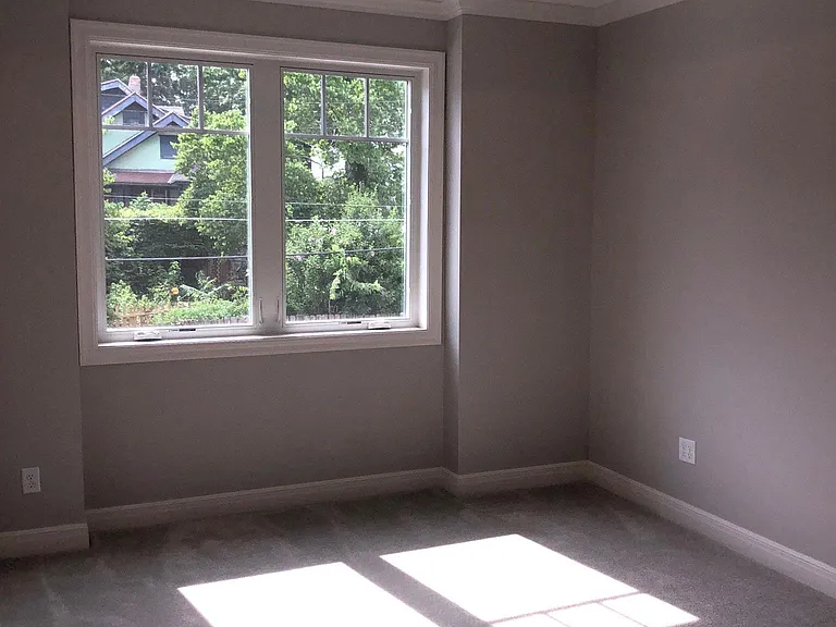 5026 Grand Ave — Photo 11