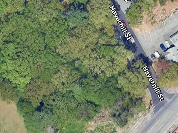 10 Haverhill St, Dracut, MA 01826