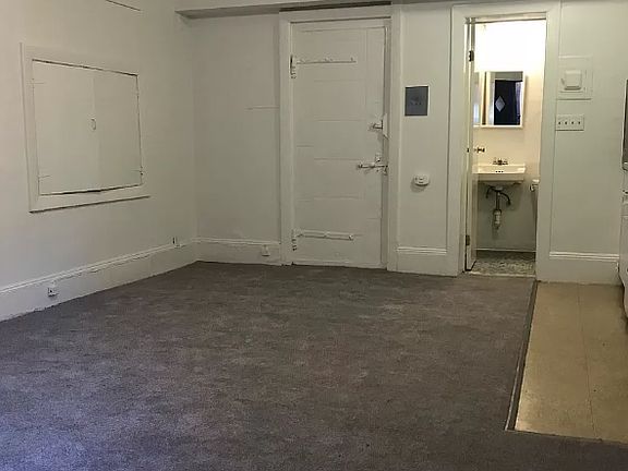 4th image of 26 Mount Vernon St #B1b