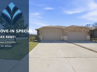 9709 Grosbeak Ln, Magnolia, TX 77354