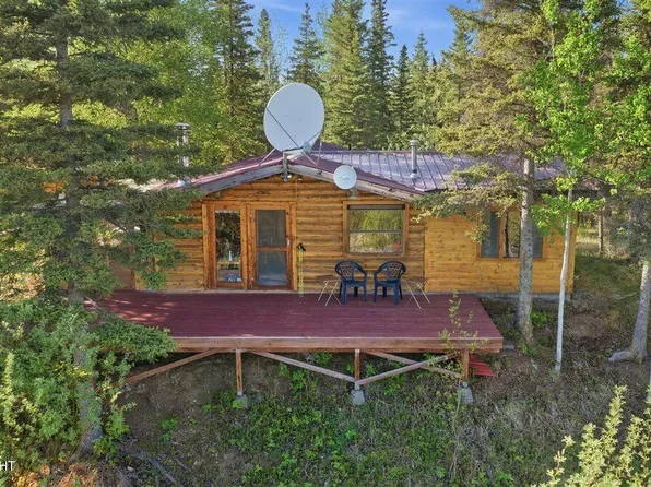 36210 Cottontree Ln, Sterling, AK 99672