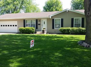 220 Kevin Ave, Carroll, IA 51401