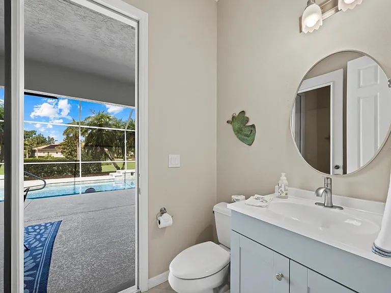 Butlers Crest Dr — Photo 19