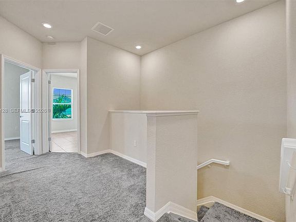 5th image of 4764 Eucalyptus Dr #0