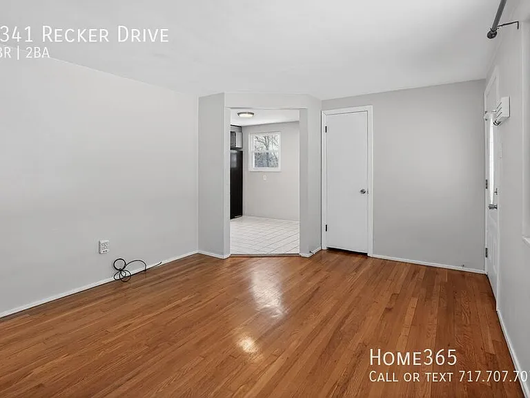 3341 Recker Dr — Photo 7