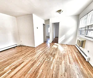 Rented by MAC Realty NY