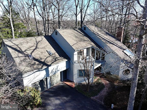 2nd image of 11574 Lake Newport Rd