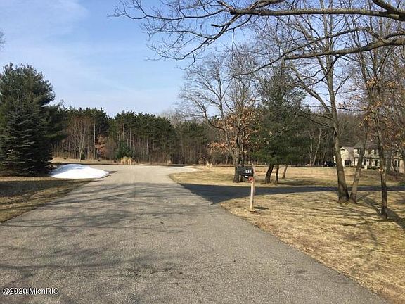 2nd image of 3455 Owen Dr NE