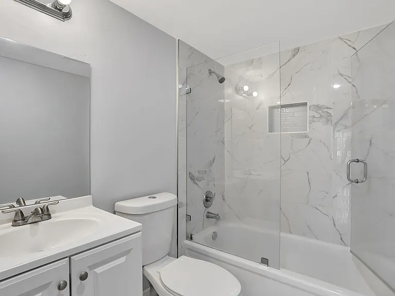 4156 Inverrary Dr #111 — Photo 16
