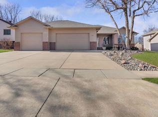 3515 S Grace Cir, Sioux Falls, SD 57103