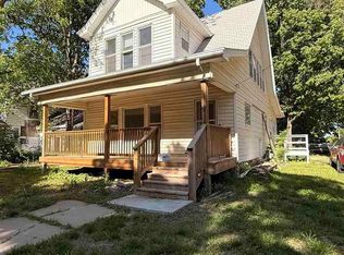 514 N 5th St, Manhattan, KS 66502