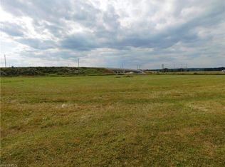 332 S Kansas Rd, Orrville, OH 44667