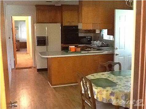 5th image of 3611 Evelyns Ln