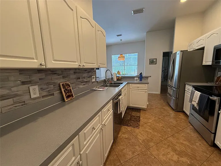 4109 Amber Ridge Ln — Photo 8