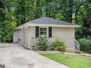 2721 Glenvalley Dr, Decatur, GA 30032