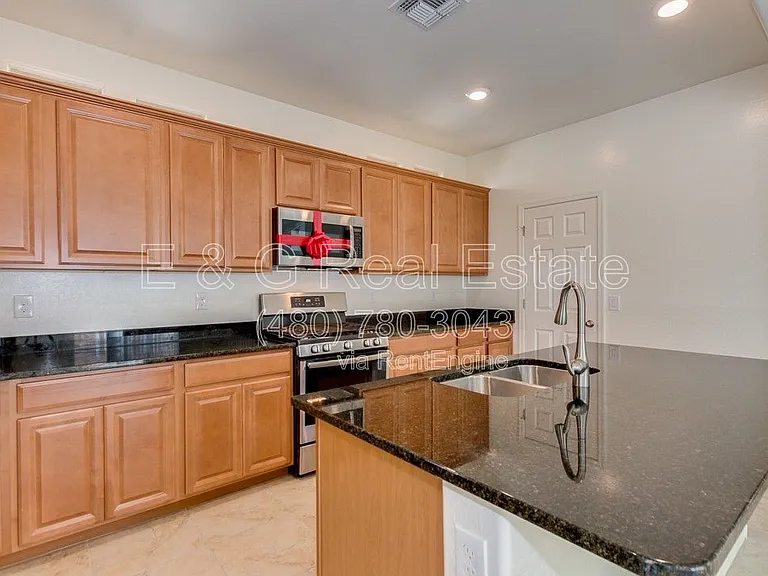 3210 S Mingus Dr — Photo 6
