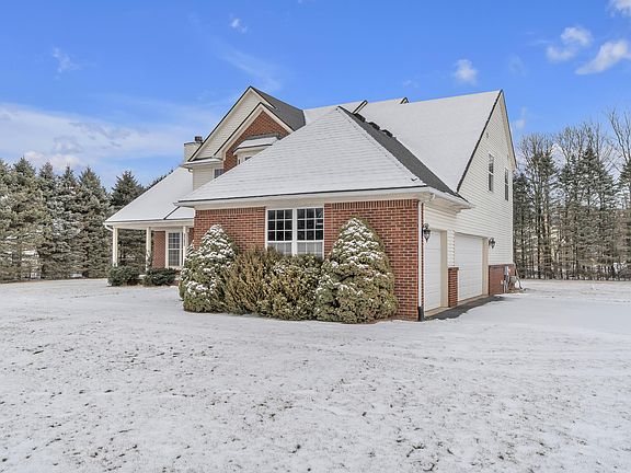 3rd image of 7415 Coggers Meadow Dr