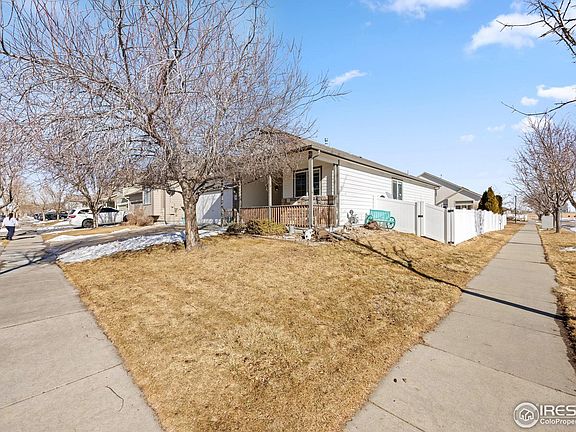 3rd image of 2450 Ashland Ln