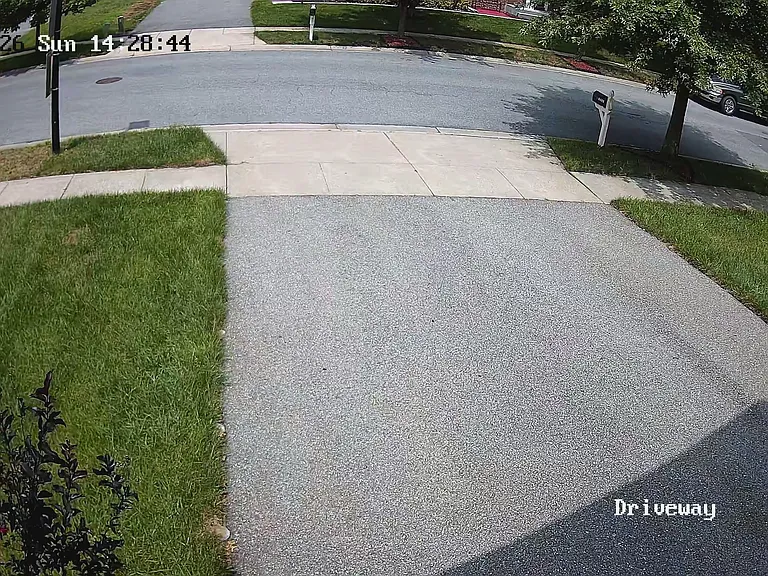 8405 Shillelagh Dr — Photo 2